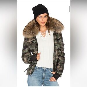 SAM Freestyle Camo Jacket with Fur Collar like new worn once